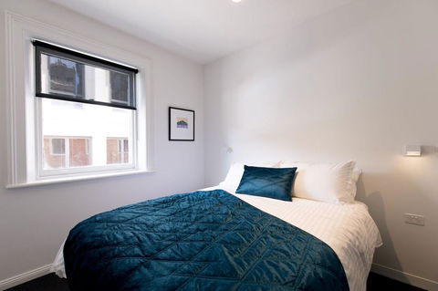 105 Mac Unique Apartments - New Castle Holiday 17