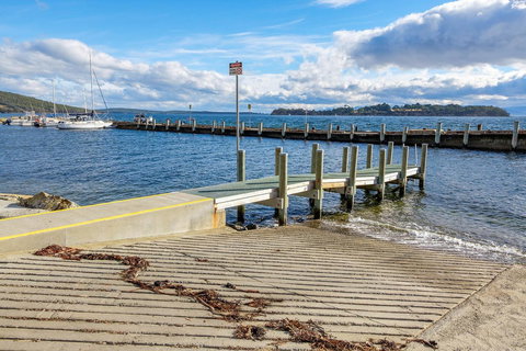 Omaroo Cottage Bruny Island - New Castle Holiday 15