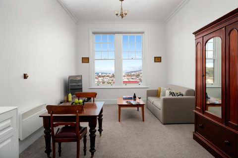 Rydges Hobart - New Castle Holiday 8
