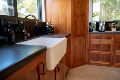 Adventure Bay Retreat Bruny Island - New Castle Holiday 25