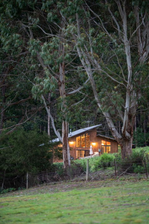 Adventure Bay Retreat Bruny Island - New Castle Holiday 5