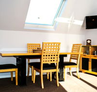 Heathfield Apartments - New Castle Holiday