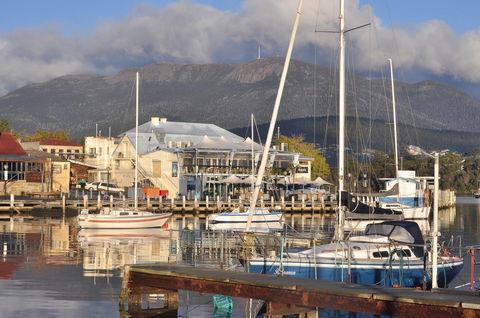 Bellerive Marina View Apartments NO 27 - New Castle Holiday 23