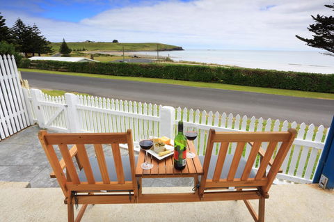 @ The Beach & Not Quite @ The Beach Holiday Cottages - Stanley - New Castle Holiday 7