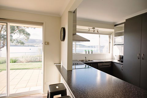 The Holiday Home People - New Castle Holiday 6