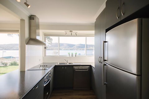 The Holiday Home People - New Castle Holiday 5