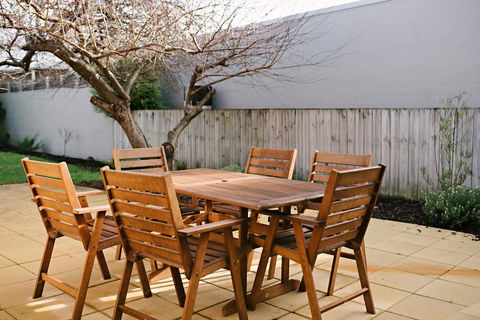 The Holiday Home People - New Castle Holiday 2