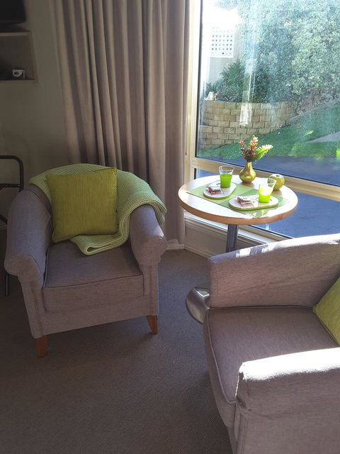 On The Terrace - New Castle Holiday 27