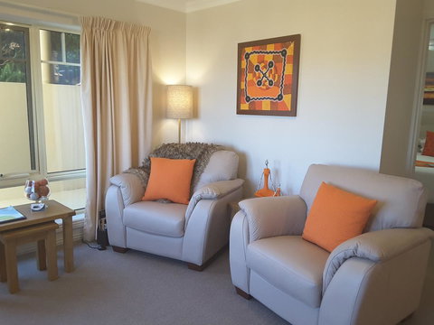 On The Terrace - New Castle Holiday 24