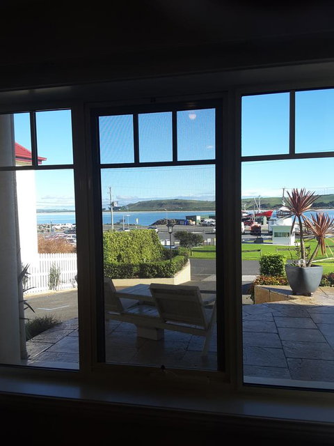 On The Terrace - New Castle Holiday 16