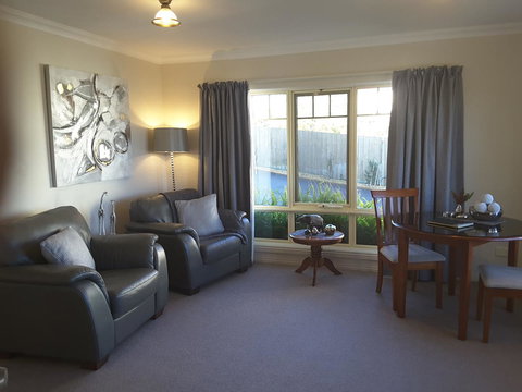 On The Terrace - New Castle Holiday 33