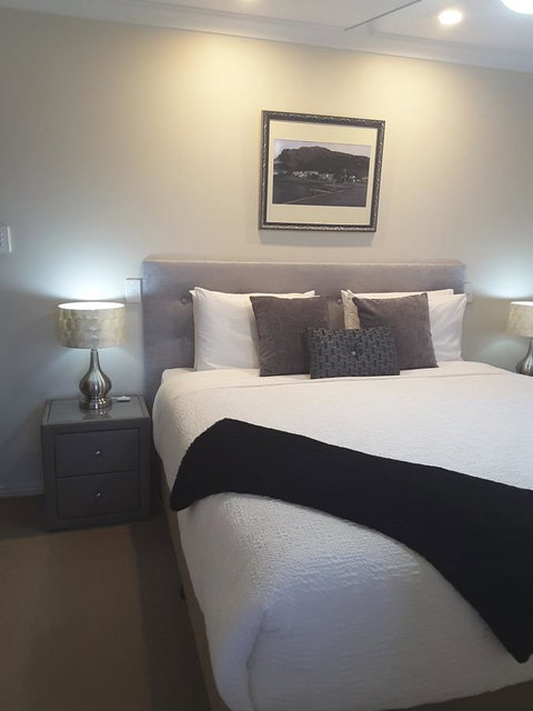 On The Terrace - New Castle Holiday 2