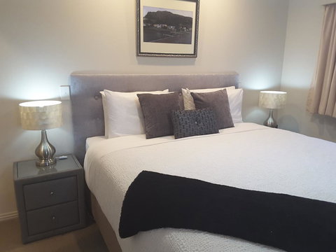 On The Terrace - New Castle Holiday 37