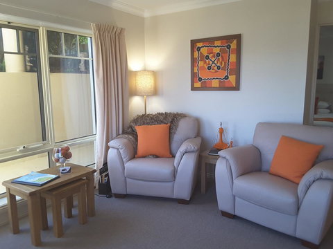 On The Terrace - New Castle Holiday 26