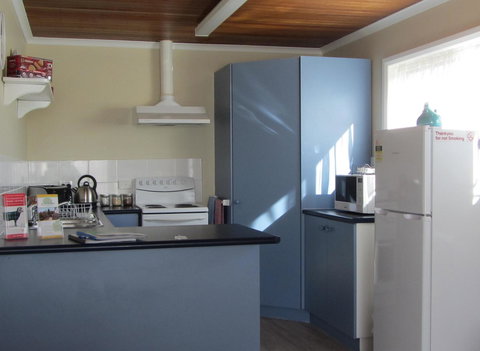 Elm Trees Accommodation @ Ross - New Castle Holiday 18