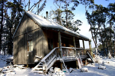 Cradle Mountain Love Shack - New Castle Holiday 9