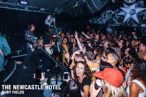 Newcastle Hotel - New Castle Holiday 2