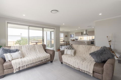 Nikkinba House - Beach Home - Dream Holiday - New Castle Holiday 3