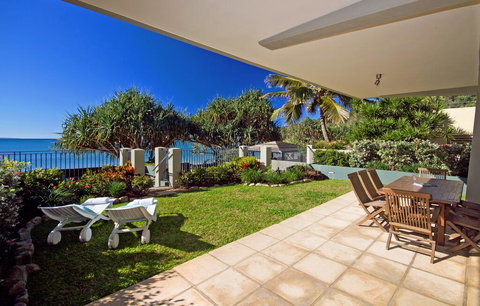 Noosa Court 4 - New Castle Holiday 1