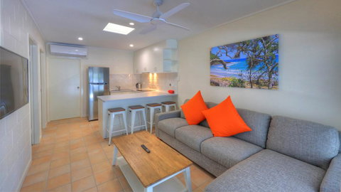 Noosa Junction Apartments - New Castle Holiday 0