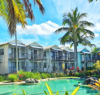 Noosa Lakes Apartments - New Castle Holiday