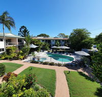 Noosa River Retreat - New Castle Holiday