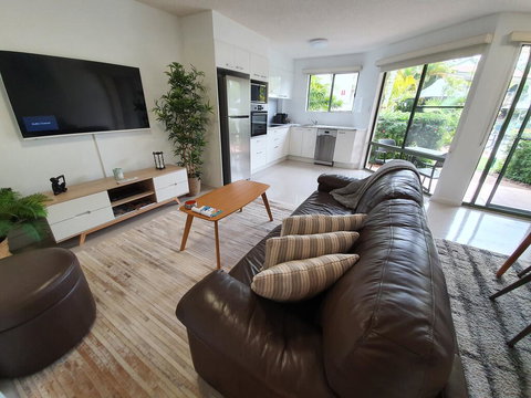 Noosa River Retreat - New Castle Holiday 2