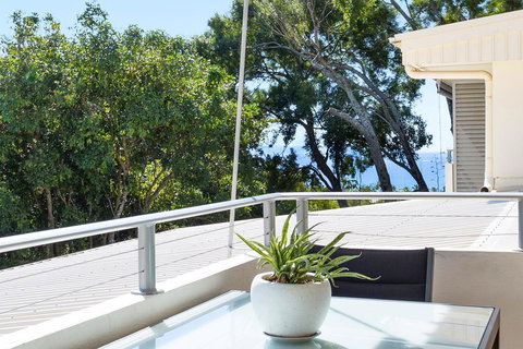 Noosa Unit - New Castle Holiday 3