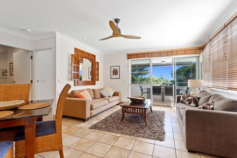 Noosa Unit - New Castle Holiday 0