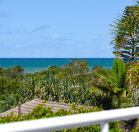 Notre Reve - 2/4 Brolga Place - New Castle Holiday