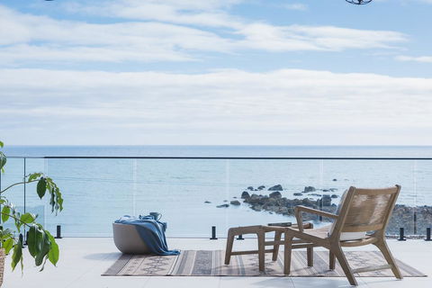Novo Luxury Apartment - New Castle Holiday 0