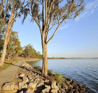 NRMA Lake Somerset Holiday Park - New Castle Holiday