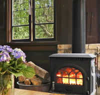 NUNGAROO COTTAGE - New Castle Holiday