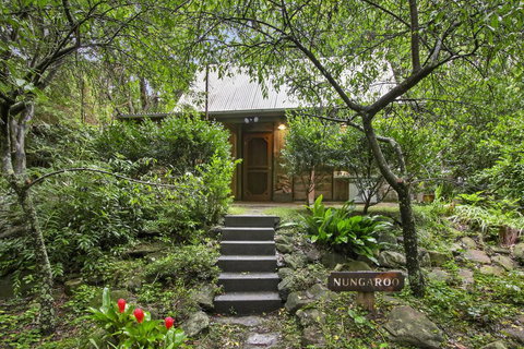 NUNGAROO COTTAGE - New Castle Holiday 1
