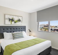 Oaks Brisbane Woolloongabba Suites - New Castle Holiday