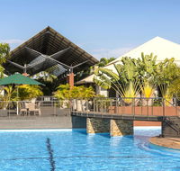 Oaks Cable Beach Resort - New Castle Holiday