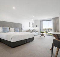 Oaks Toowoomba Hotel - New Castle Holiday