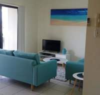 Ocean Breeze Apartments - New Castle Holiday