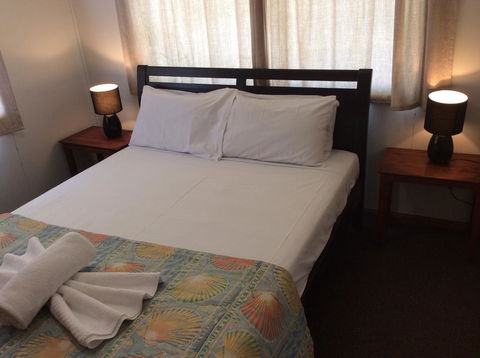 Ocean Breeze Units - New Castle Holiday 3