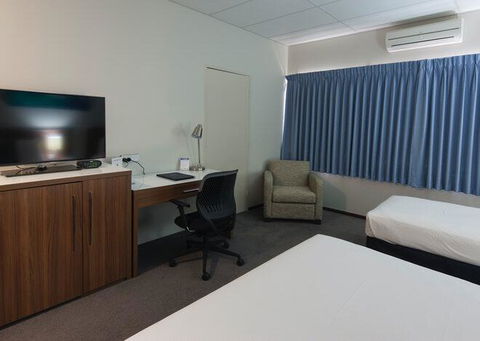 Ocean Centre Hotel - New Castle Holiday 1