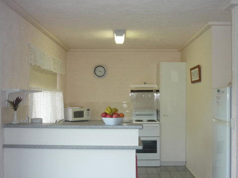 Ocean Drive Apartments - New Castle Holiday 1