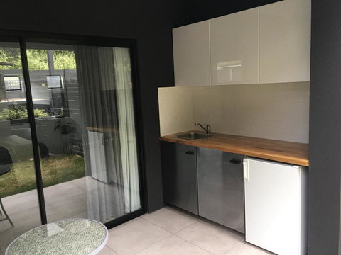 Ocean Sounds Studio: Quiet And Beach - New Castle Holiday 3