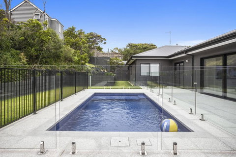 Ocean Sounds Studio: Quiet And Beach - New Castle Holiday 2