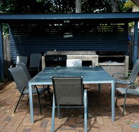 OceanWhispers Beach House - New Castle Holiday