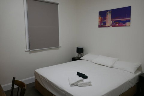 Okeefes Hotel Backpackers - New Castle Holiday 1