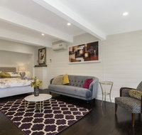 Olinda Forest Retreat with Spa - New Castle Holiday