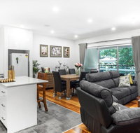 Olinda Village Apartment - A2 - New Castle Holiday