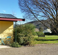 Omeo Motel - New Castle Holiday