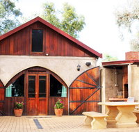 Outback Cellar  Country Cottage - New Castle Holiday