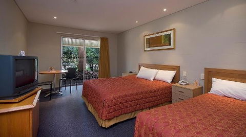 Outback Pioneer Hotel - New Castle Holiday 1